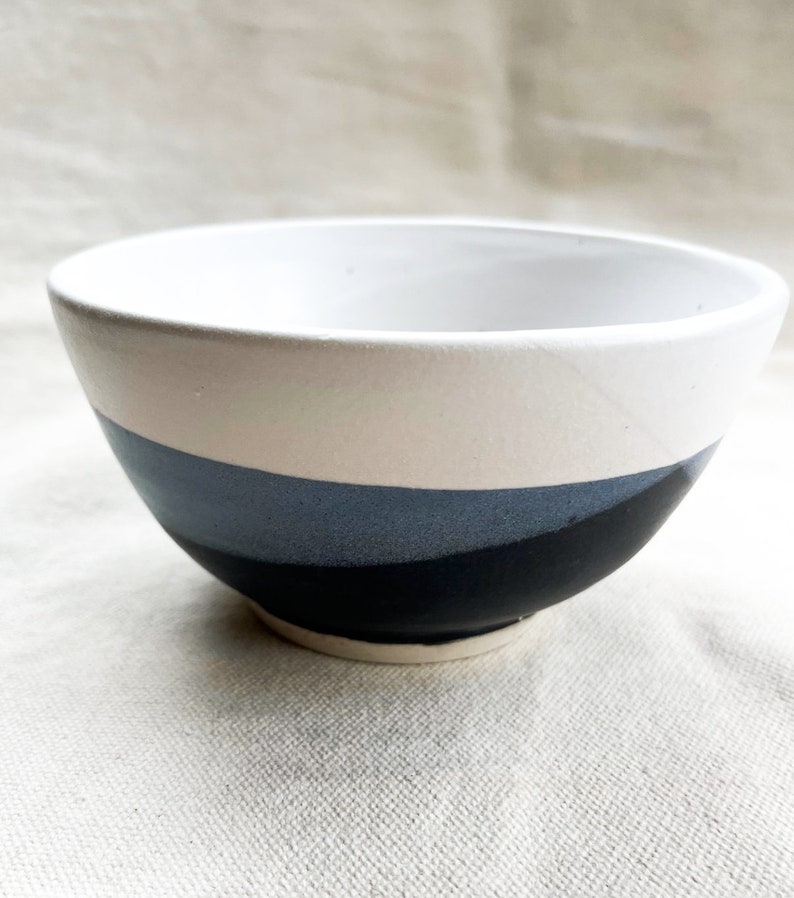 Ceramic handmake stoneware bowl. Salad bowl. Glory bowl. Pottery bowl. Cereal bowl. Bowl image 5