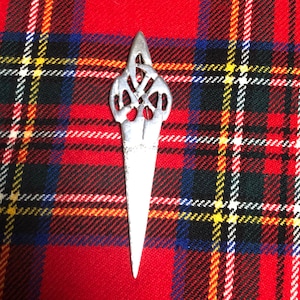 A Celtic Sgian Dubh style Kilt pin in Sterling silver