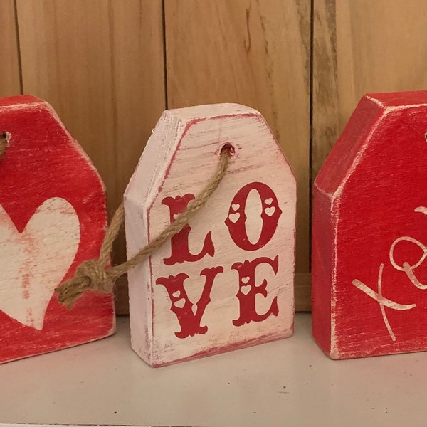 Valentines Day Decor. Rustic handmade decorative wood tags. 3pc set. FREE shipping!!