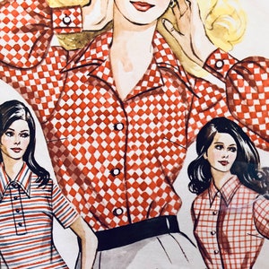 Complete 1972 Kwik Sew 368 blouse met knoopsluiting aan de voorkant, kraag en lange mouwen met manchetten of poloshirt met knoopsluiting; maten 18-20-22