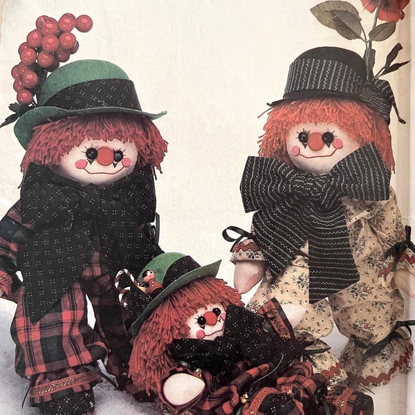 UNCUT 1970's McCall's 762 darling clown dolls to sew in 3 sizes, 17", 13" and 9", plush their clothes and hats. Clark Originals.