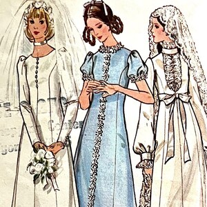 SÄLLSYNT! Kompletta brud- eller brudtärneklänningar från Butterick 6181 från 1970-talet, prinsessömmar, ärm- och halsringningsalternativ; storlek 16, byst 89 cm.