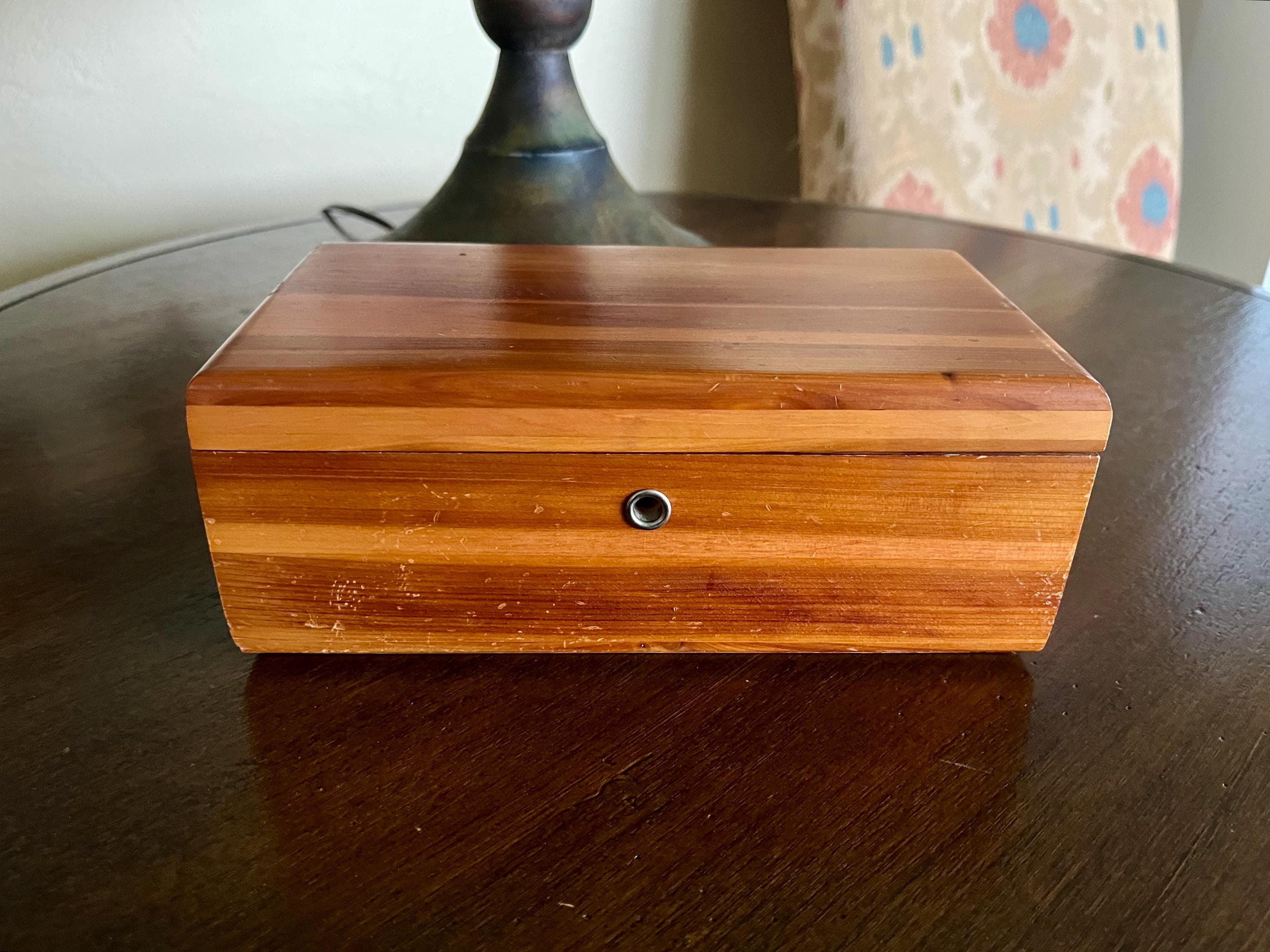 Vintage Lane Cedar Chest - Etsy