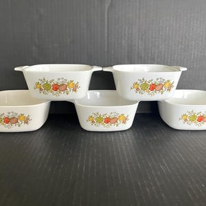 Corning Ware Spice of Life petites (P-43-B), 2 3/4 cups casseroles, no lids, all in great condition, choose one or all---I combine postage.