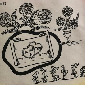 UNOPENED, unused vintage Aunt Martha&#39;s 3652 hot iron transfers for embroidery &quot;Floral Designs for Linens&quot;, perfect for edging pillowcases