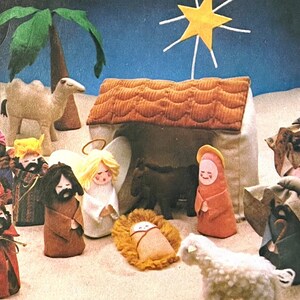 UNCUT 1978 Simplicity 8776 Christmas nativity, creche, make from felt; wise men, holy family, animals, stable, palm tree, star.