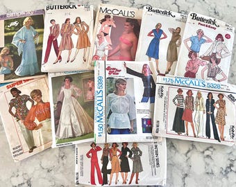 Paquete de 10 patrones vintage de los años 70 y 80, todos para mujer talla 8, busto 31,5"; vestido halter, chaquetas, faldas, pantalones, tops, vestido, ¡y más!