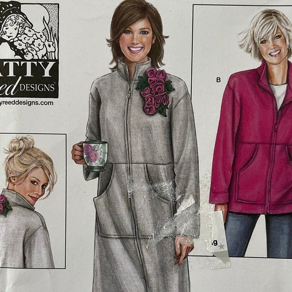 UNCUT 2009 Simplicity 2482 misses' loungewear in two lengths, made for fleece or sweatshirt fabric; sizes M-L-XL-XXL, busts 36"-48".