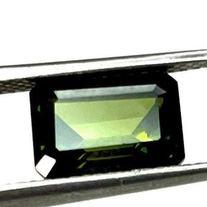 Good Quality Green Tourmaline Gemstone Octagon Shape Faceted Loupe Clean Loose Gemstone for Jewellery making at Wholesale Price