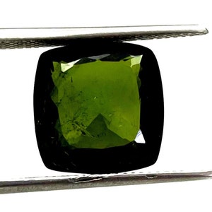 Natural Green Tourmaline 7.50 Carat 13x13mm Cushion Faceted Slight inclusion Loose Gemstone for Jewellery making at Wholesale Price