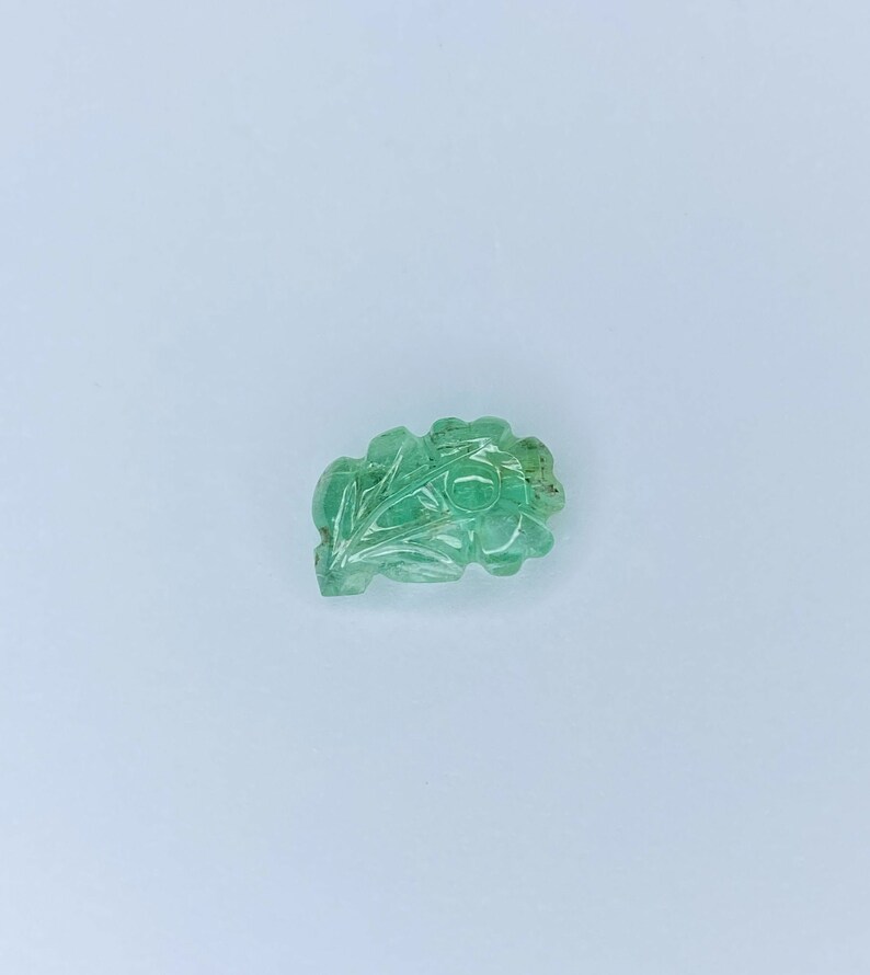 3.00Cts Natural Colombian Emerald Carved Gemstone Good Quality Loose Gemstone for Jewellery making at Wholesale Price 100/%Natural