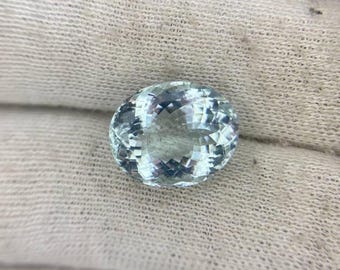 6.35 Carat Oval Faceted Aquamarine Gemstone - Jewelry Making