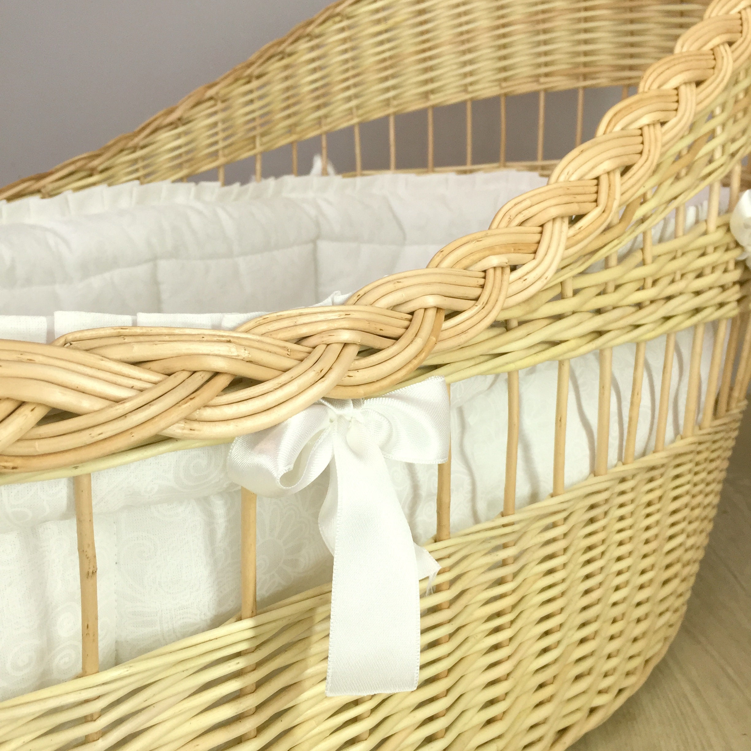 Moses basket. with mattress and white bumper Etsy