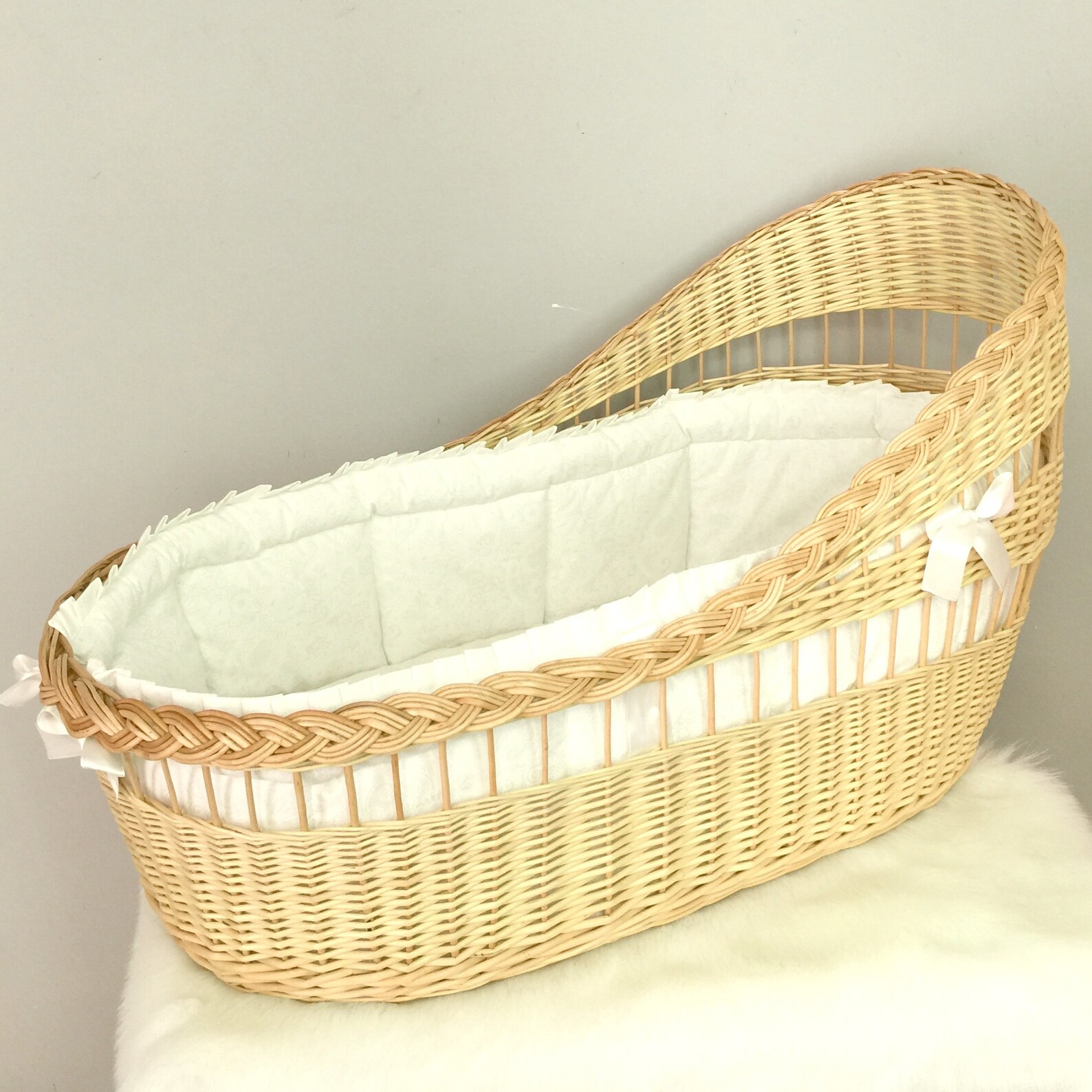 Moses basket. with mattress and white bumper Etsy