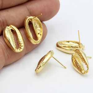 12x19mm 24 k Shiny Gold Plated Shell Earrings , Stud Cowrie Earrings  ,Cowrie Shell Earrings,  Earring Findings - GLD759