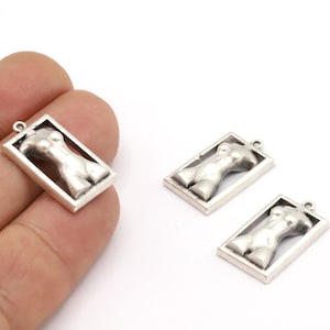 13x23mm Antique Silver Plated Body Charms, Antique Silver Plated Medallion, Medallion Charms, Medallion Pendant - TS852