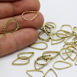 11x16mm Raw Brass  Drop Charms , Connector ring , Findings - Raw Brass Findings - Brass Connector - RAW166