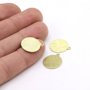 16x18mm Raw brass Textured Round Stamping Blanks,  Round Disc Charms - RAW493