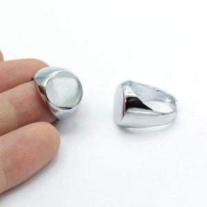 Rhodium Plated Adjustable Ring Settings  , Bazel Rings, Ring Blanks Base with 10mm Pad ,  Inner Size 17mm - RDM283
