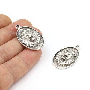 21x34mm Antique Silver Plated Lion Pendants, Lion Medallion, Medallion Pendants, Necklace Findings,  Antique Silver Lion, Leo Charms - TS229