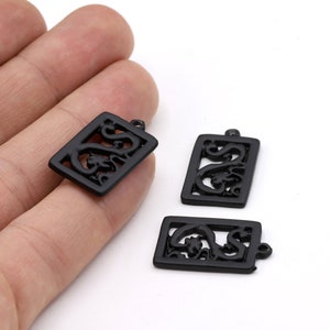 15x26mm Black Plated Snake Charm, Black Plated Snake Pendant, Black Snake Necklace - TS167