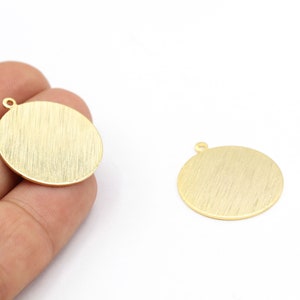25x28mm Shiny gold plated Textured Round Stamping Blanks,  Round Disc Charms - GLD1480