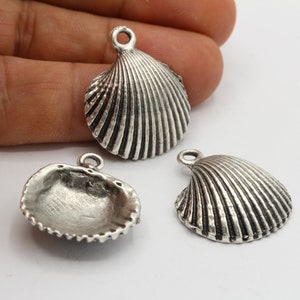 25x30mm Antique Silver Plated Oyster Charms - TS302