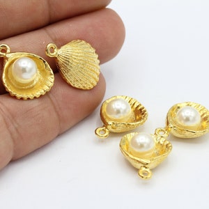 15x20mm 24 k Shiny Gold Plated Pearl Shell Pendants , Pearl Charms , Oyster Pendants , Necklace Findings - GLD730