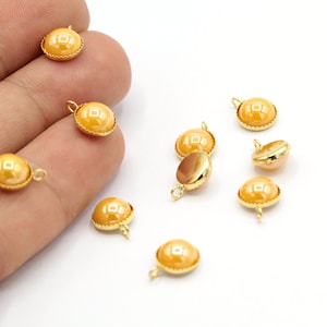9x11mm 24 k Shiny Gold Plated, Plastic Stone Round Charms - GLD1426