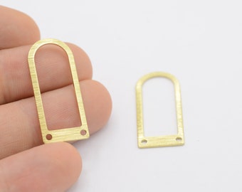 Dijes en forma de D de latón crudo de 13x30 mm, piezas texturizadas, con 2 agujeros, anillos - RAW-383