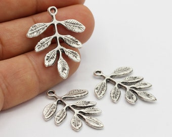 25x30mm Antique Silver Plated Leaf Charms , Leaf Pendants - TS370