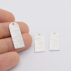 10x25 Rhodium plated  D Shape Charms ,  Textured Blanks ,  With 1 Hole  - RDM-584