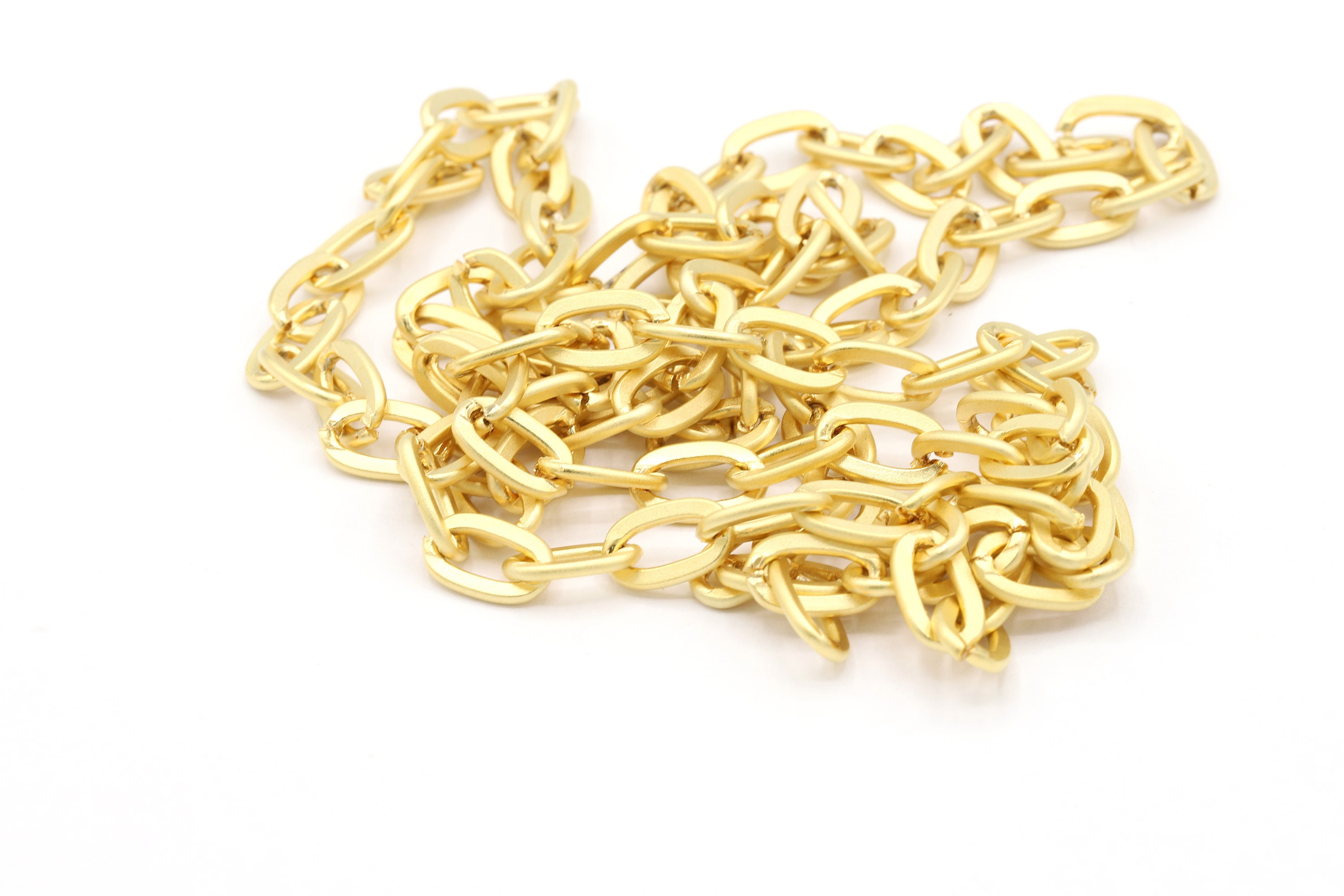 ゴールドメッキ リンクチェーンベルト 7 x 12 mm 24 k マットゴールドメッキチェーン、マットゴールドメッキ