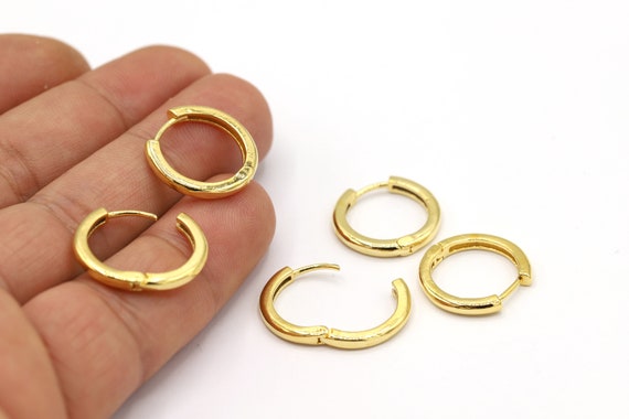 19mm 24 K Shiny Gold Plated Earring Findings, Dainty Hoops, Gold Earring  Clasps, Gold Earring Earlier, Earring Leverback, Earrings - GLD2172
