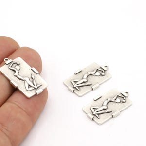 16x26,5mm Antique Silver Plated Pharaoh Charms, Antqiue Silver Plated Medallion, Medallion Charms, Medallion Pendant - TS862
