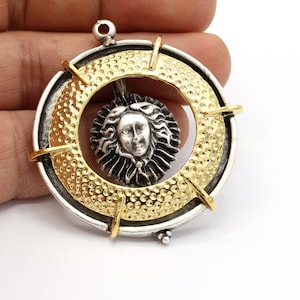 50x55mm 24 k Shiny Gold Plated And Antique Silver Plated Medallion Pendants , Medallion Necklace , Two Color Medallion, Pendants - GLD1985