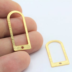 13x30 24 k Shiny gold plated D Shape Charms ,  Textured Blanks ,  With 1 Hole , Rings   GLD-1074