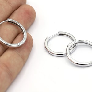 23,5mm Rhodium Plated Earring Findings, Dainty Hoops, Rhodium Earring Clasps, Rhodium Earring Earlier, Earring Leverback, Earrings - RDM865