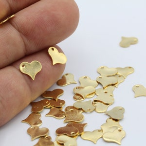 8x9mm 24 k Shiny Gold Plated Heart Charms - GLD161
