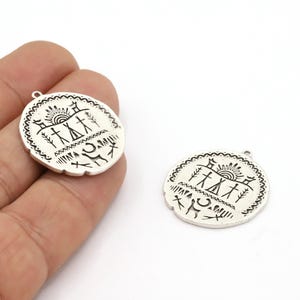 27x29mm Antique Silver Plated Pharaoh Charms, Antqiue Silver Plated Medallion, Medallion Charms, Medallion Pendant - TS866