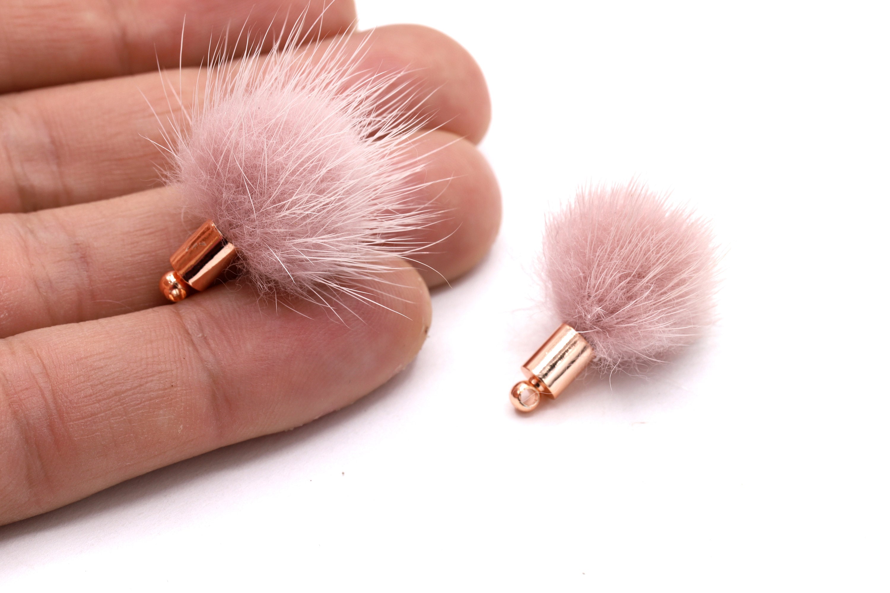 Coiris Orecchini Con Pompon In Finta Pelliccia - Pendenti A Cuore Con Palline Morbide, Colorati E Leggeri, Diametro 4,1 Cm, Regalo Donna - 4