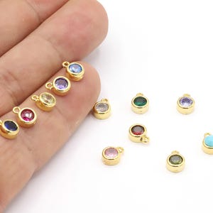 Wisiorek z kamieniem szlachetnym z cyrkonii sześciennej, 6 x 8 mm, 24-karatowe złoto, błyszczący, z mikro-perełkami, kamień szlachetny z cyrkonii, zawieszka z kamieniem szlachetnym, prezent o wyjątkowym znaczeniu - GLD2384