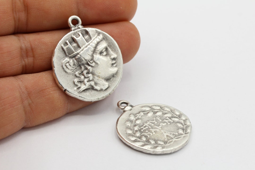 Monedas griegas plateadas antiguas de 29x34