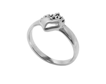 Anillo de corazón ardiente (banda simple)