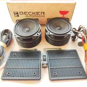 Becker rear Speaker Complete Set for Mercedes W201 - 190 from 1983 - 0008207102