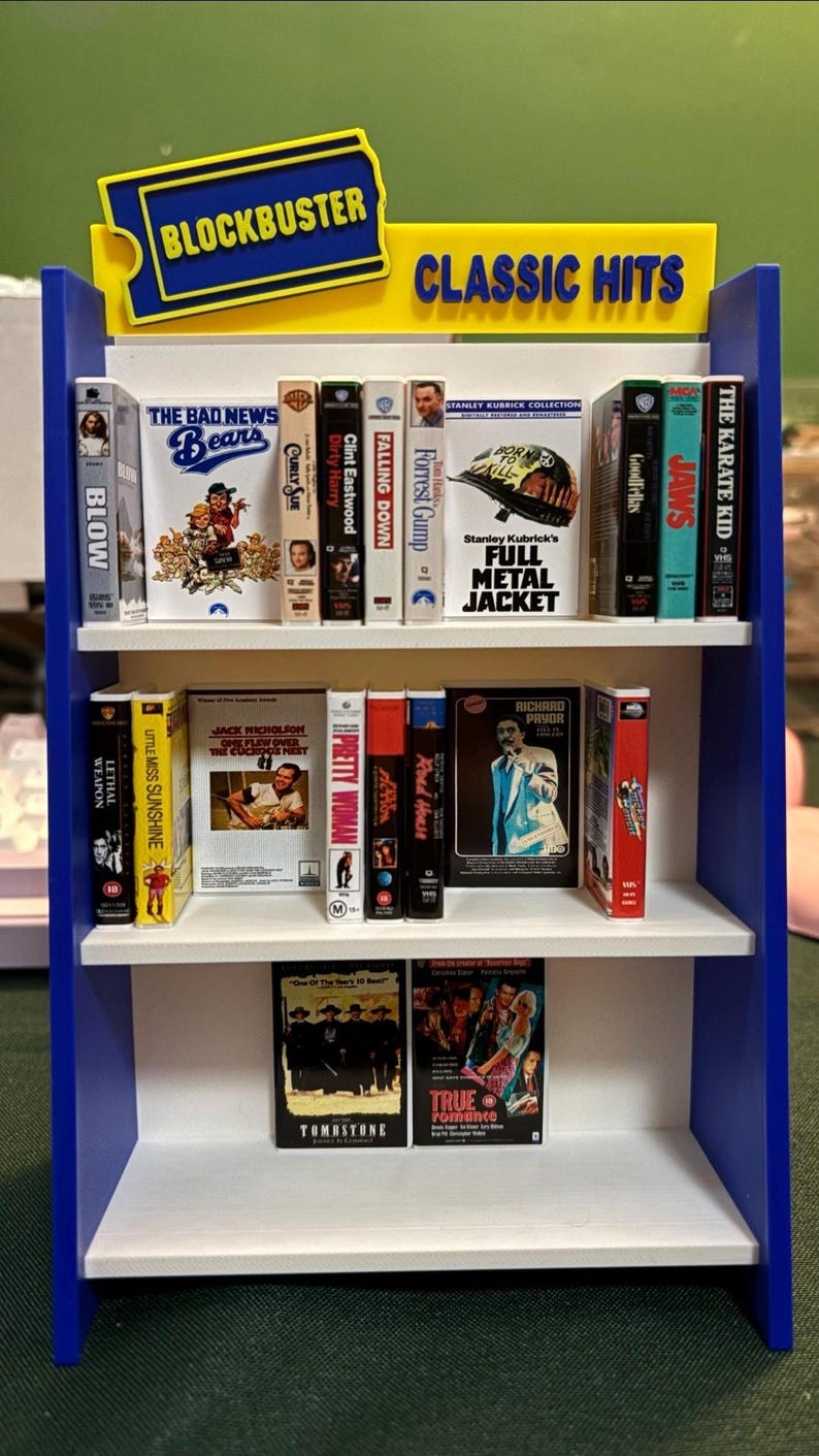 Miniature VHS Rental Shelf And Movies - 80s 90s Nostalgia - Mini Horror Movies - Custom Movies Bild 17