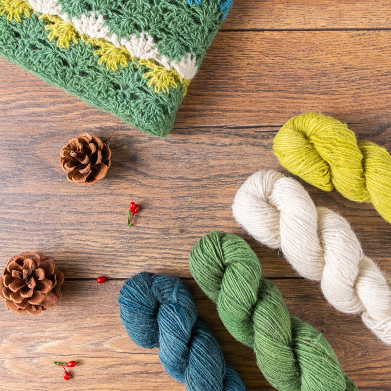 Knitting and Crochet Yarn Yarn Vibes 100/% Irish Knitting Yarn Sport Weight Made in Ireland Hedgerow Collection Gorse