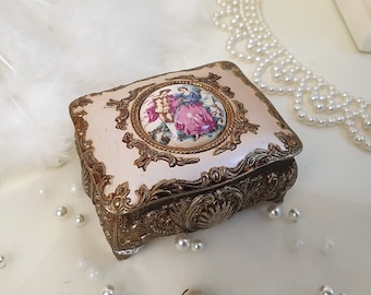 Vintage Ornate Trinket Box Antique Ormolu Baroque Style Decor- See Description