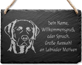 Personalisiertes XL Türschild - Labrador Hundeschild aus Schiefer. Als Hofschild, Warnschild, wetterfestes Gartenschild mit lustigen Spruch