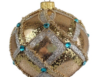 Silverado  Ornament, ball of 10 cm,  golden grid